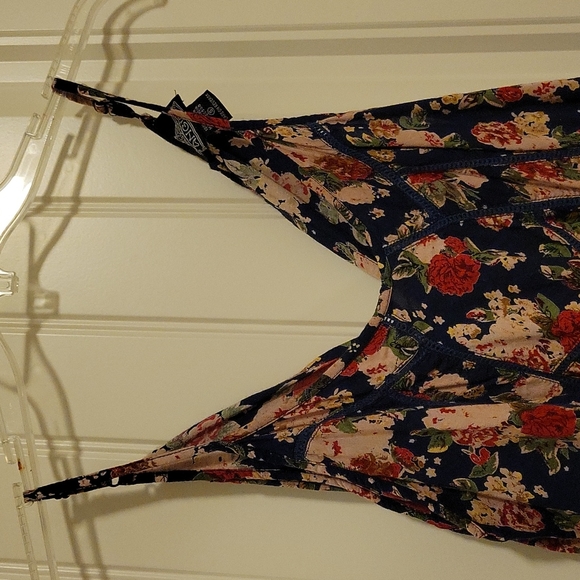 Spaghetti strap Blue Floral Dress - Picture 2 of 5